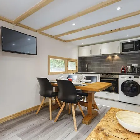Grand Roc C - Modern 2br Close To Grand Montets Lift - By Cozee